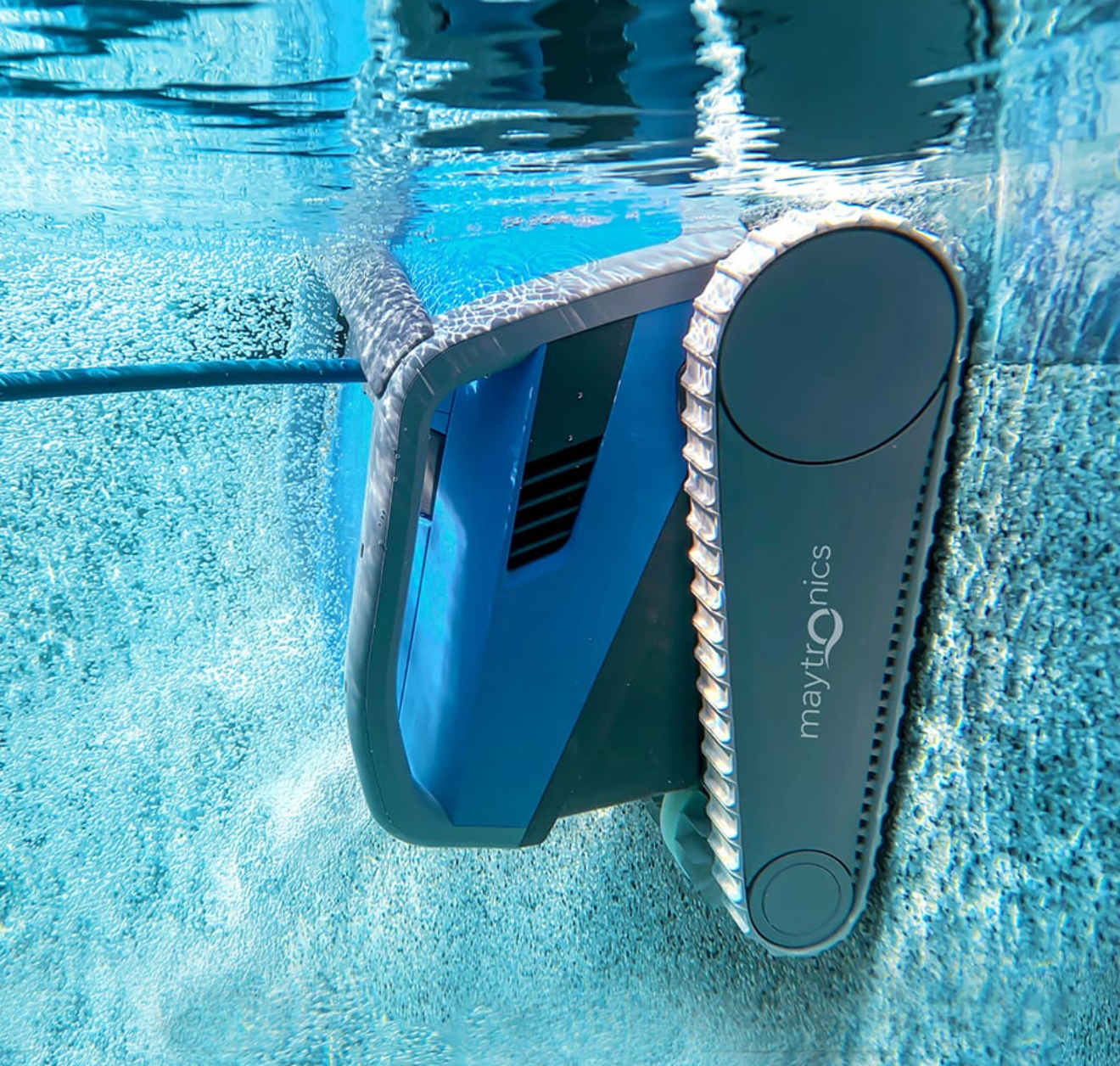 Maytronics Dolphin M600 Robotic Pool Cleaner