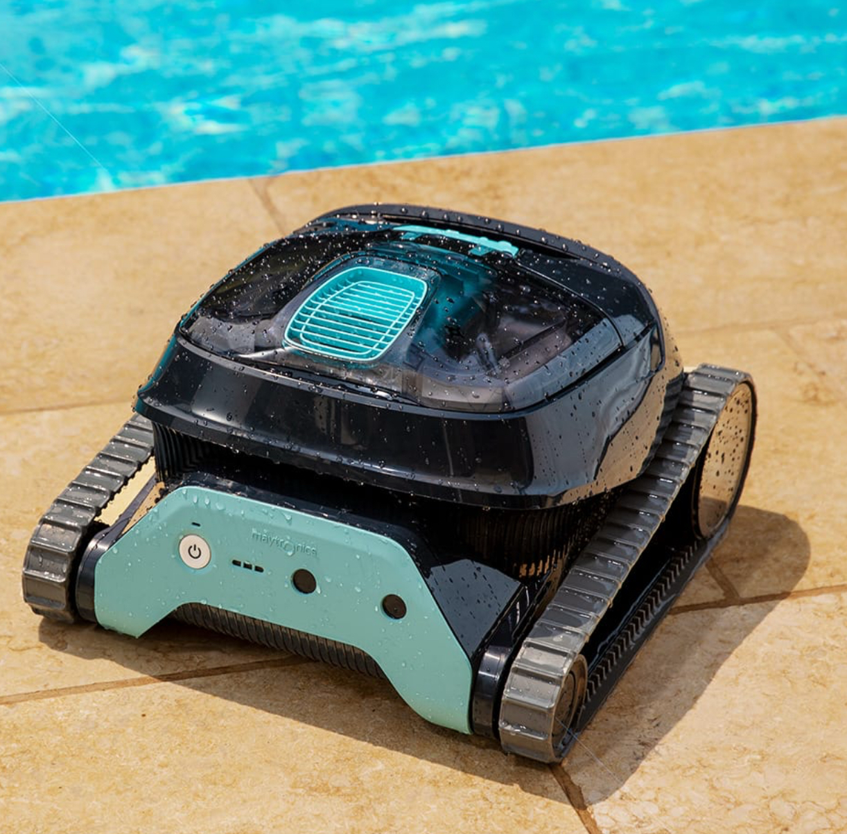 Maytronics Dolphin Liberty - Cordless Robotic Pool Cleaners