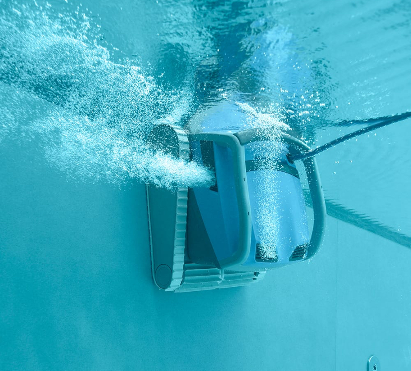 Maytronics Dolphin M600 Robotic Pool Cleaner